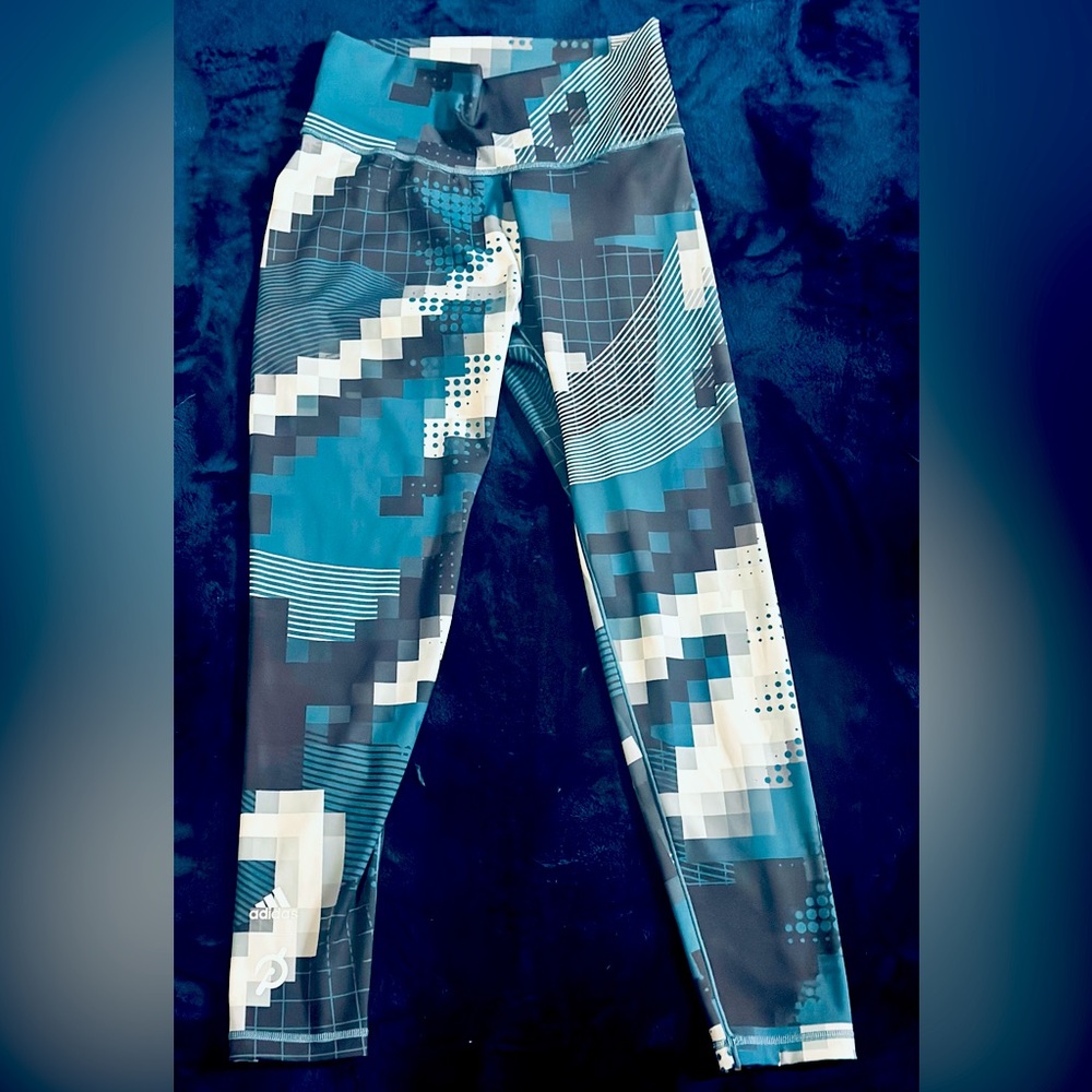 Peloton X Adidas Leggings never worn